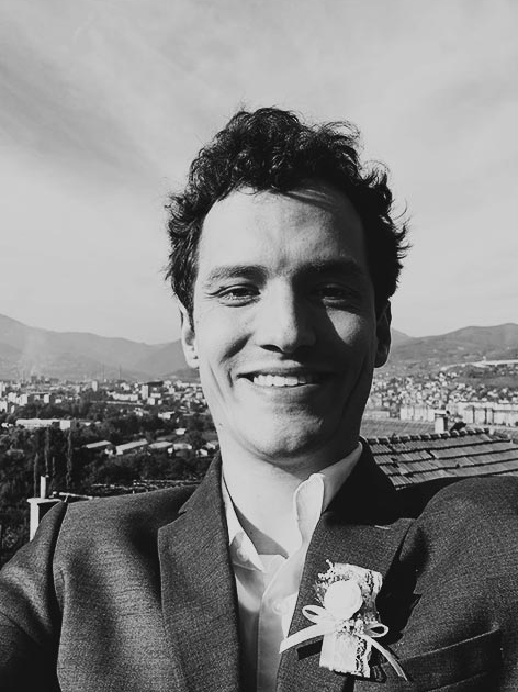 frentzo-over-frentzo-entrepreneur-Sam-profile-Amsterdam-portrait-image
